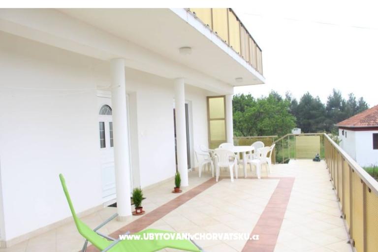 Appartamento and pool Nika – foto 13