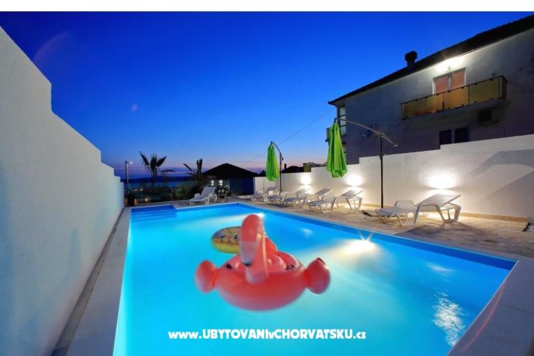 Appartamento and pool Nika – foto 14