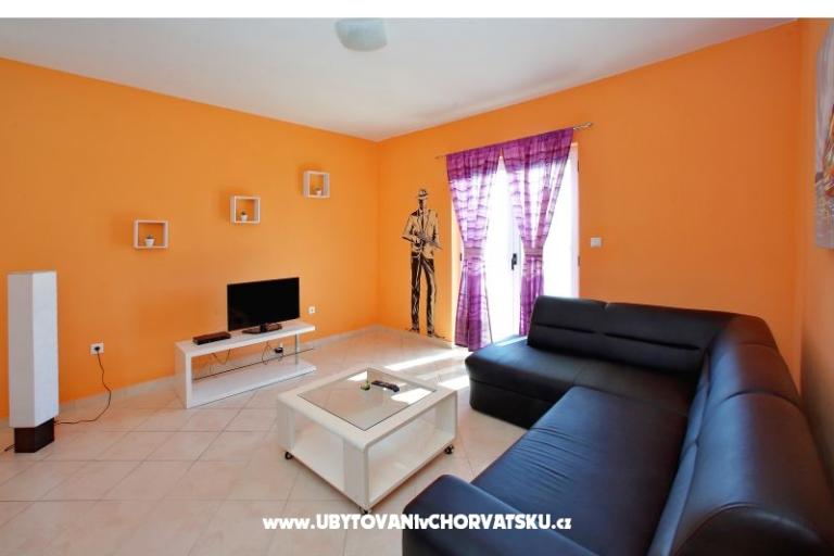 Appartamento and pool Nika – foto 3