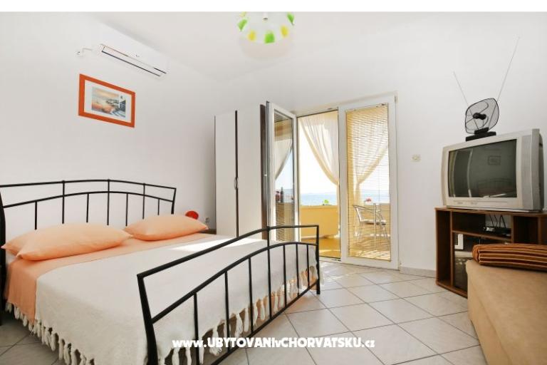 Appartamenti First row to the sea – foto 16