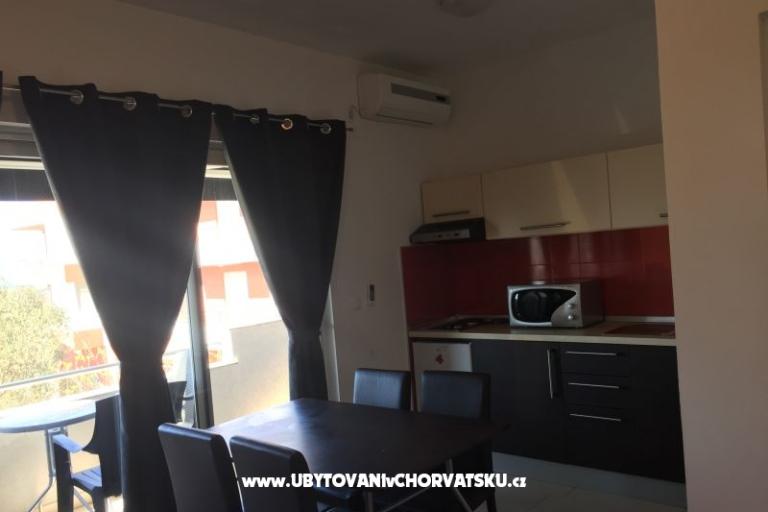Appartamenti Neli – foto 11