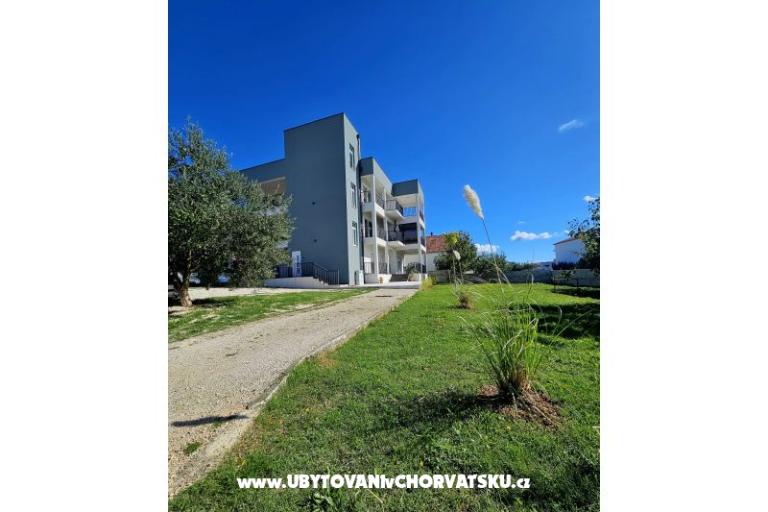 Appartamenti Royal Holiday  – foto 12