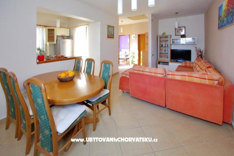Appartamenti Ana – foto 2