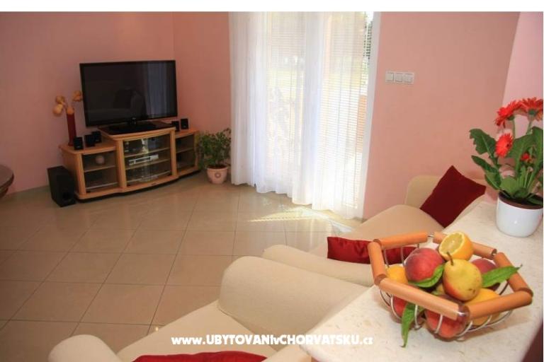 Appartamenti Alena – foto 4