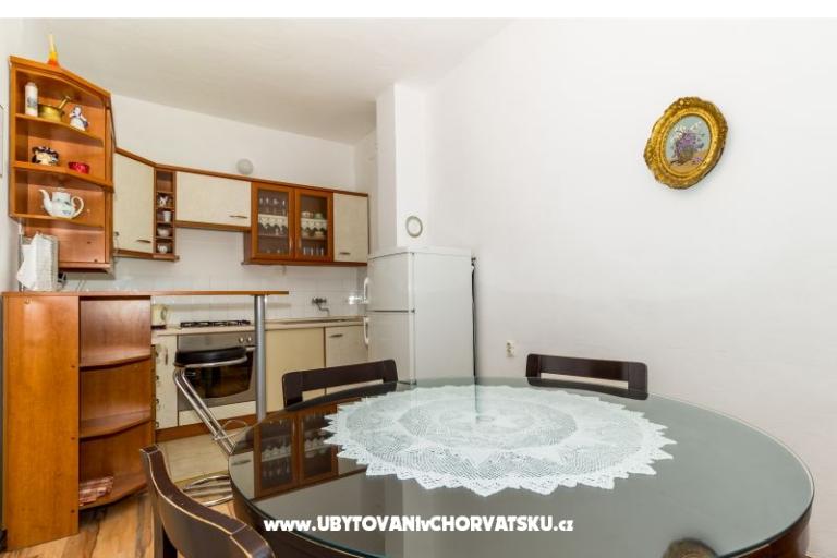 Appartamenti Ana – foto 9