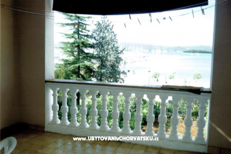 Appartamenti Kvarantan i Karabatić  – foto 13