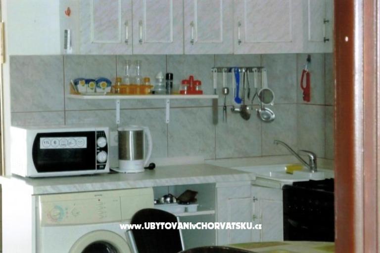 Appartamenti Kvarantan i Karabatić  – foto 9