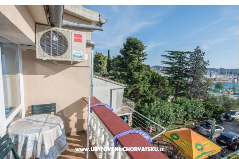 Appartamento Anastazija i sobe RoLo uz  – foto 13