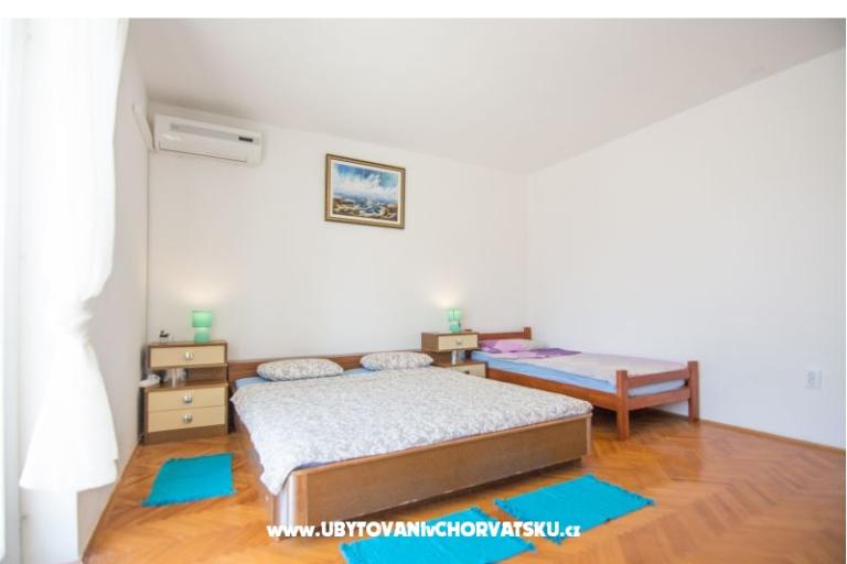 Appartamento Anastazija i sobe RoLo uz  – foto 4