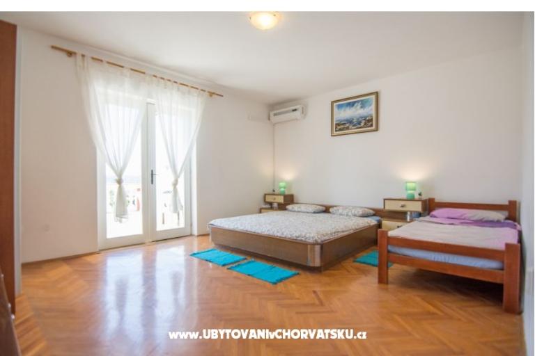 Appartamento Anastazija i sobe RoLo uz  – foto 5