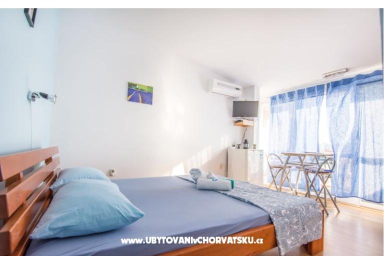 Appartamento Anastazija i sobe RoLo uz  – foto 6