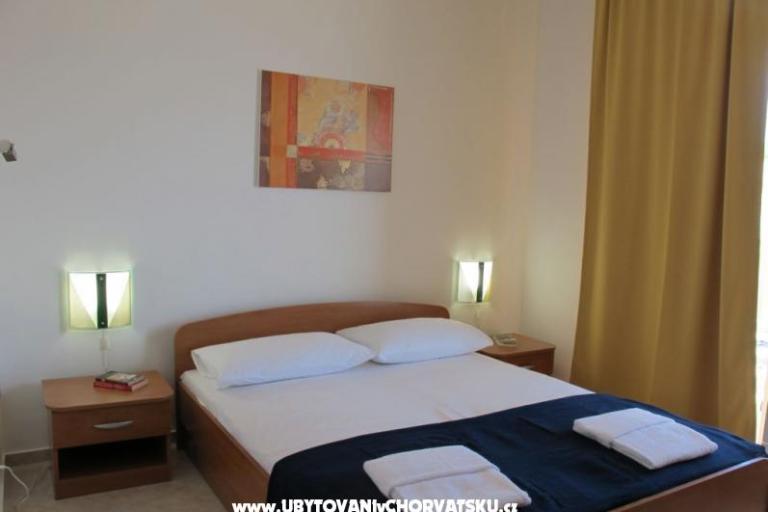 Appartamenti Rogosic – foto 9