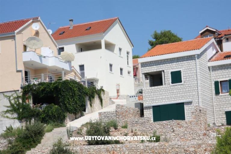 Apartament Villa Jolanda Milna  – foto 2