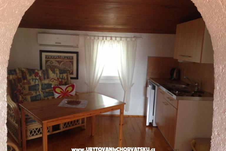 Appartamenti Lungo mare – foto 8