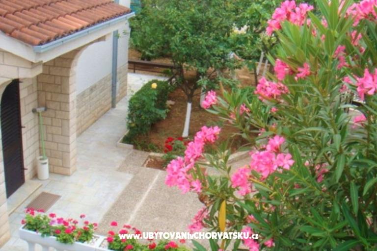 Appartamenti Arijana – foto 2