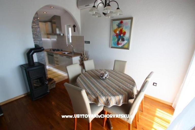 Casa  Mihaela – foto 4