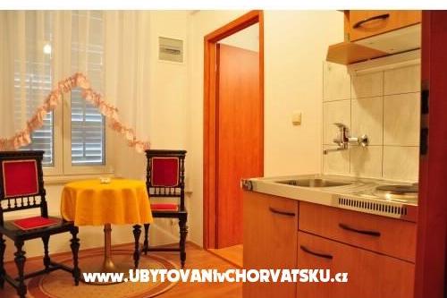 Appartamenti & room Giron – foto 6