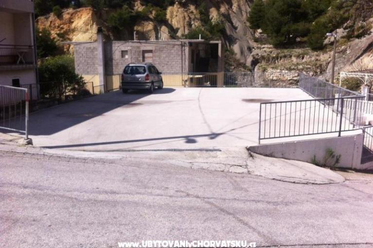 Appartamento Dugi Rat – foto 9