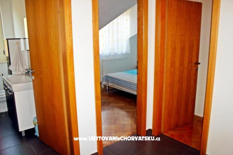 Appartamento Dugi Rat – foto 12