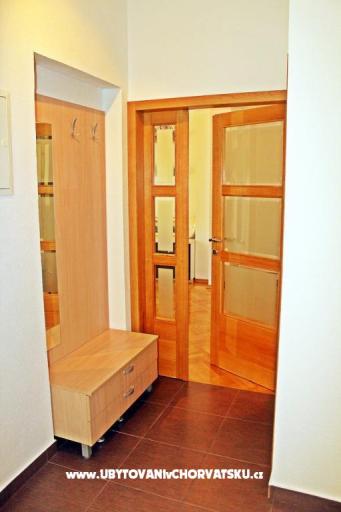 Appartamento Dugi Rat – foto 2