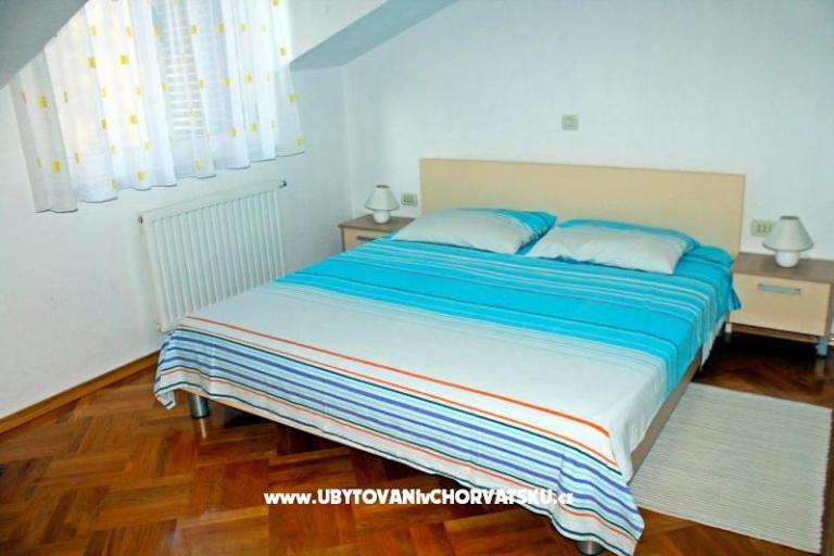 Appartamento Dugi Rat – foto 6