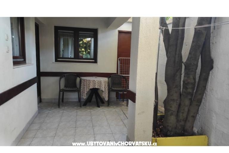 Appartamenti Ela – foto 16