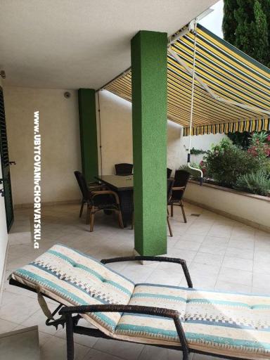 Vila Smirna 4*  con piscina  – foto 12