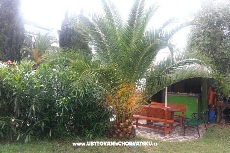 Vila Smirna 4*  con piscina  – foto 14