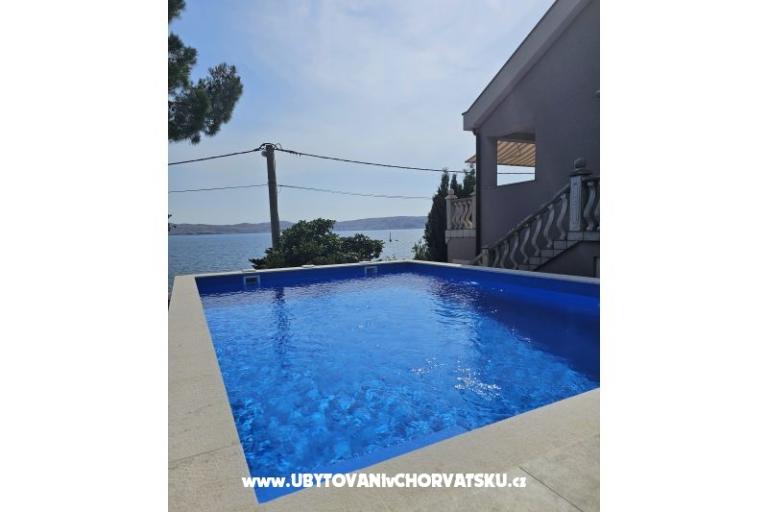 Beachfront Appartamenti Baricevic wit – foto 18