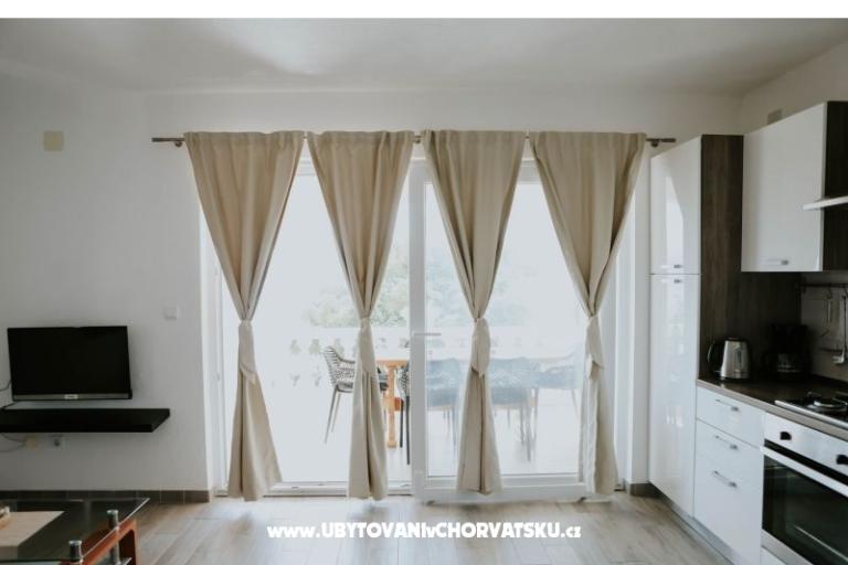 Beachfront Appartamenti Amaris – foto 11