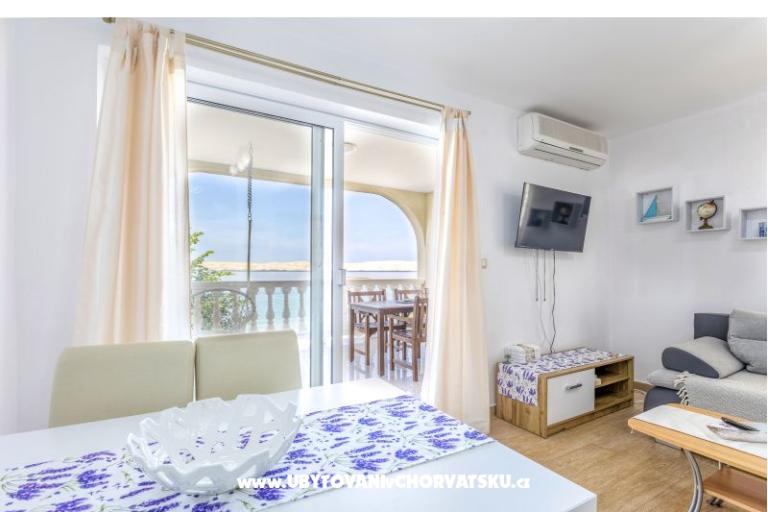 Beachfront Appartamenti Laszlo – foto 4