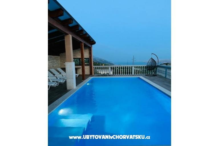 Villa Robert 2 con piscina Cesarica – foto 13