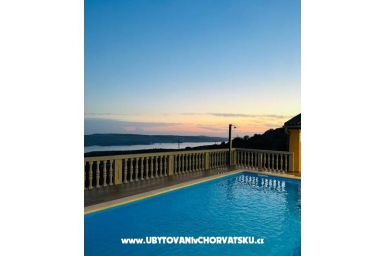 Villa Robert 2 con piscina Cesarica – foto 2