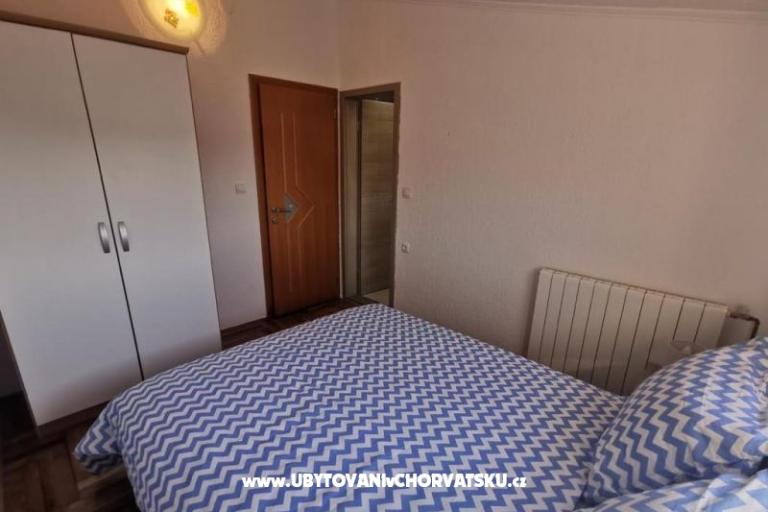 Villa Robert 2 con piscina Cesarica – foto 7