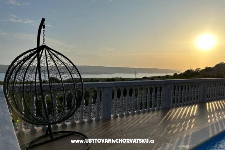 Villa Robert 2 con piscina Cesarica – foto 9
