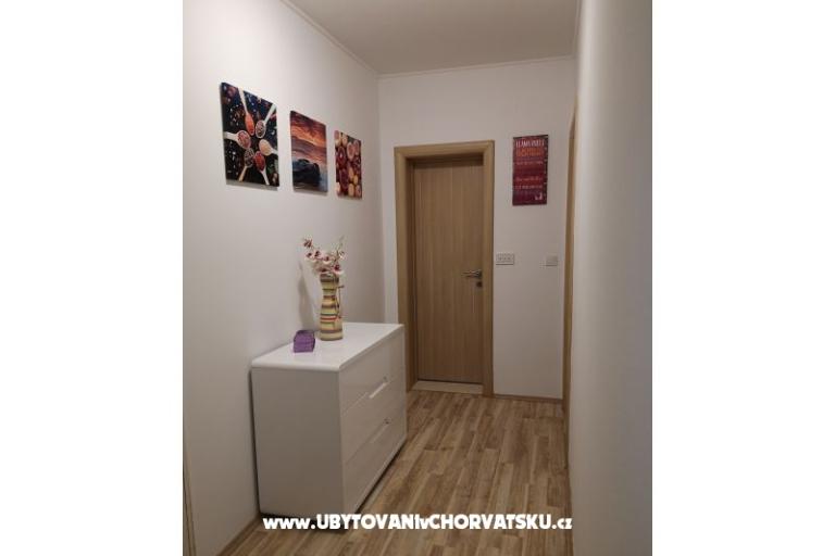 Appartamenti Ana – foto 9