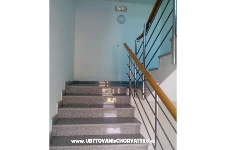 Appartamenti Kastel Stari – foto 12