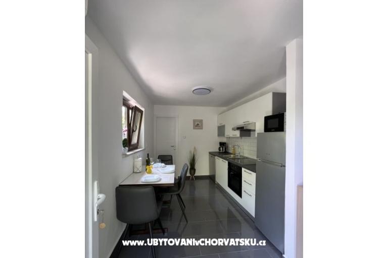 Appartamenti Matea – foto 12