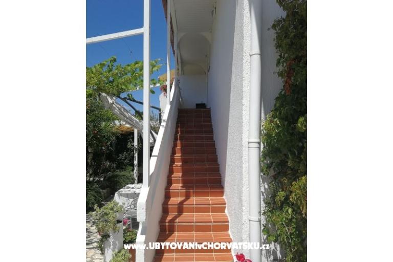 Studio Appartamenti Cene – foto 7
