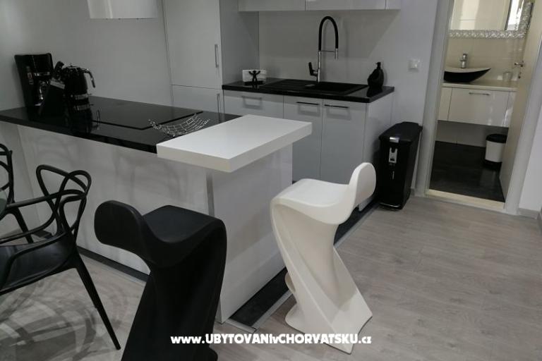 Familia City Center Appartamenti – foto 13