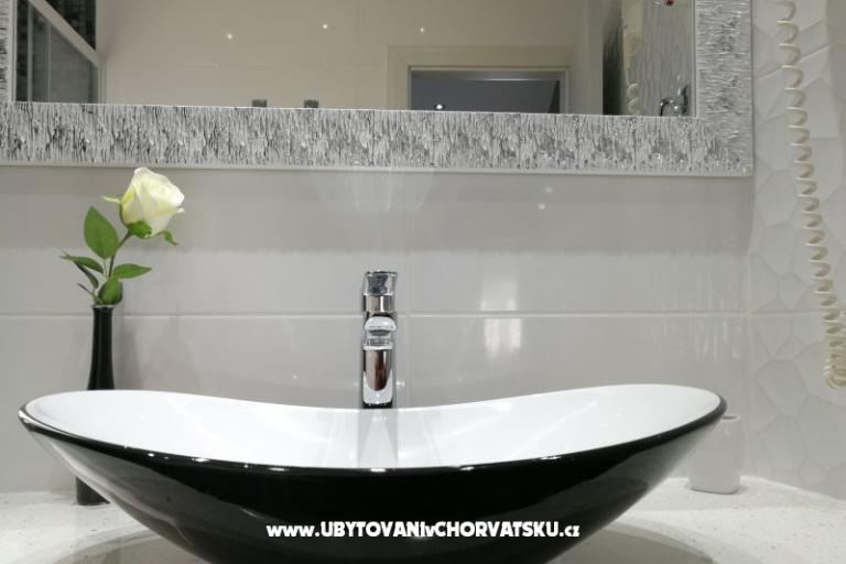 Familia City Center Appartamenti – foto 5