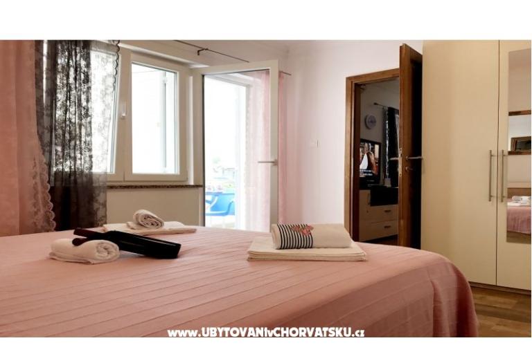 Appartamento A4+2 near sea – foto 13