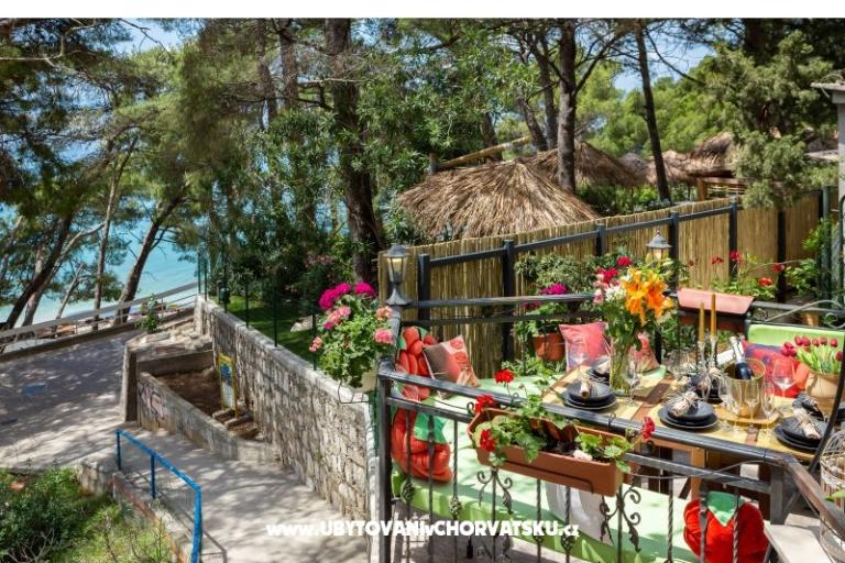 Appartamenti Romilda, by the beach – foto 34