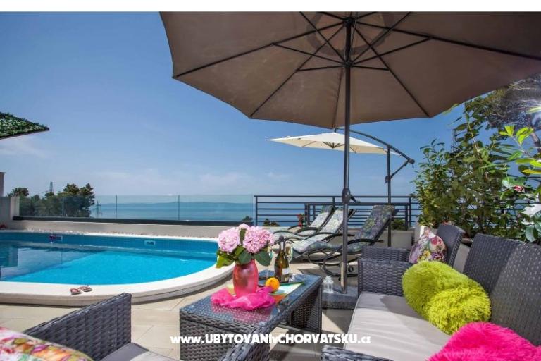 Appartamenti con piscina – foto 9