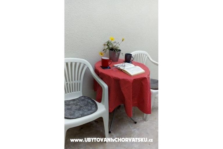 Studio Appartamento Centar – foto 10