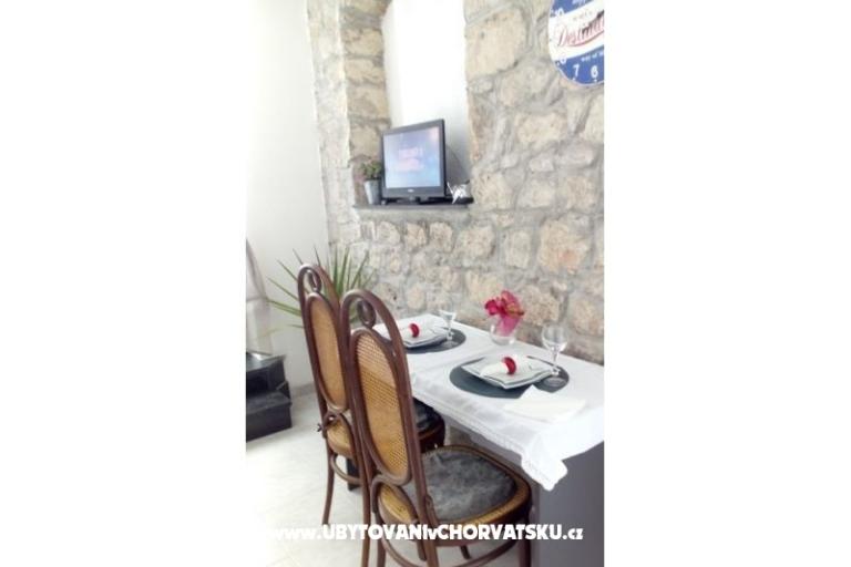 Studio Appartamento Centar – foto 8