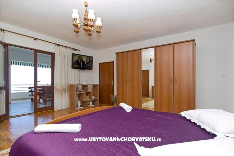 De Lux Appartamenti-SWIMMING POOL – foto 14