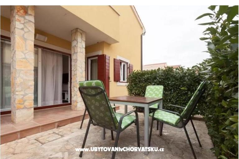 Appartamento Oliva D1 con piscina – foto 5
