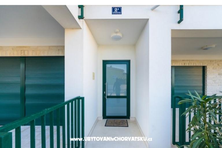 Queen Beach Resort Appartamenti – foto 7