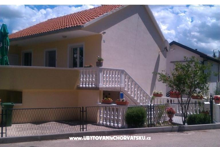 Appartamento Dedi – foto 6